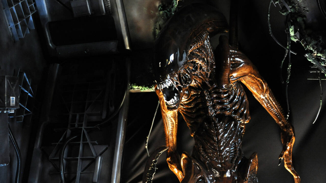 5 '80s Sci-Fi Horror Movies That Still Terrify Us