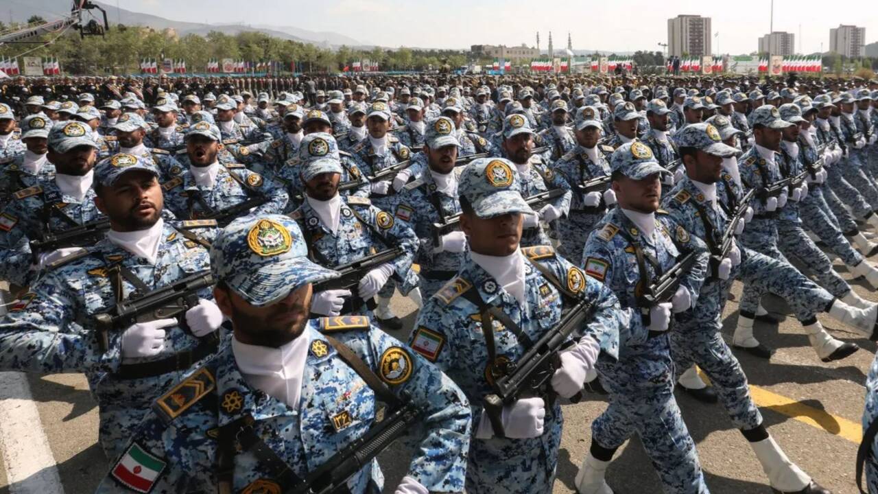 Iran says over ONE MILLION soldiers are prepared to fight if Trump launches invasion as Don &lsquo;thinks it will bring peace&rsquo;