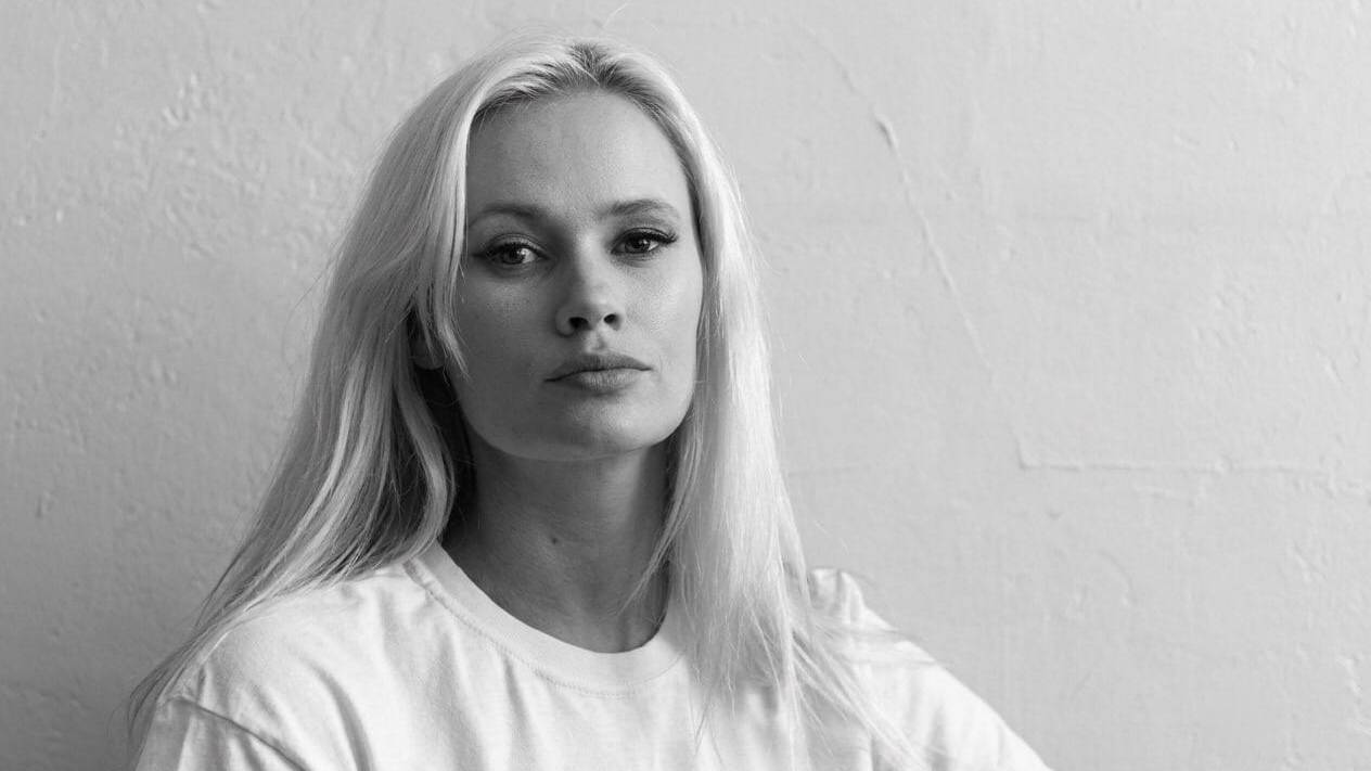 Remembering Lauren Bennett: The British Singer Behind 'Party Rock Anthem' Dies at 37, G.R.L. Releases Tribute