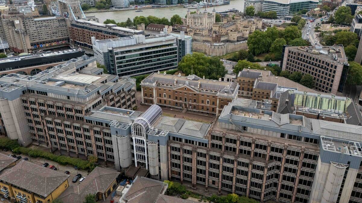 Starmer approves China &lsquo;super-embassy&rsquo; in London despite major security fears and warnings from allies