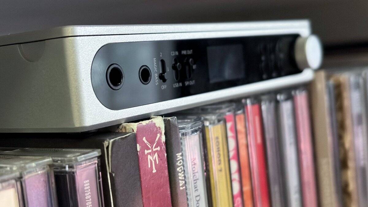 FiiO DM15 R2R review &ndash; The Most Feature-Rich CD Player Out There?