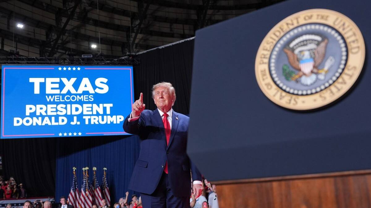 Trump Texas Rally Takeaways as Paxton&rsquo;s Fate Hangs in the Balance