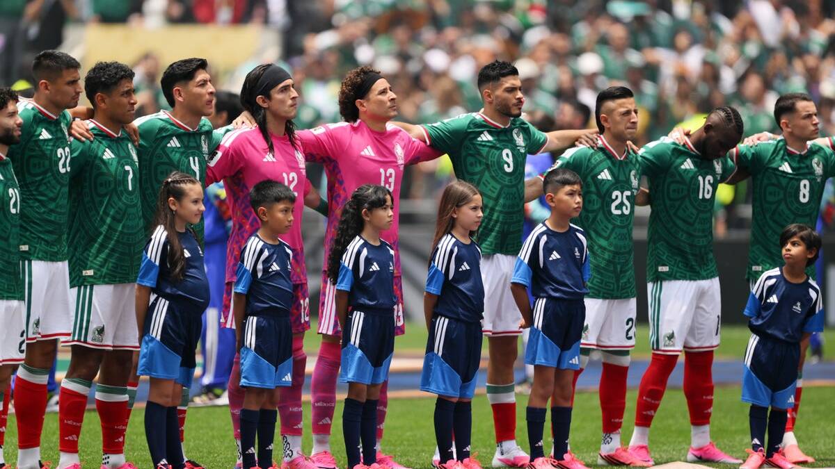 &lsquo;I like football, but we&rsquo;re nervous&rsquo;: As Mexico revels in World Cup glory, cartel violence leaves many gripped in fear