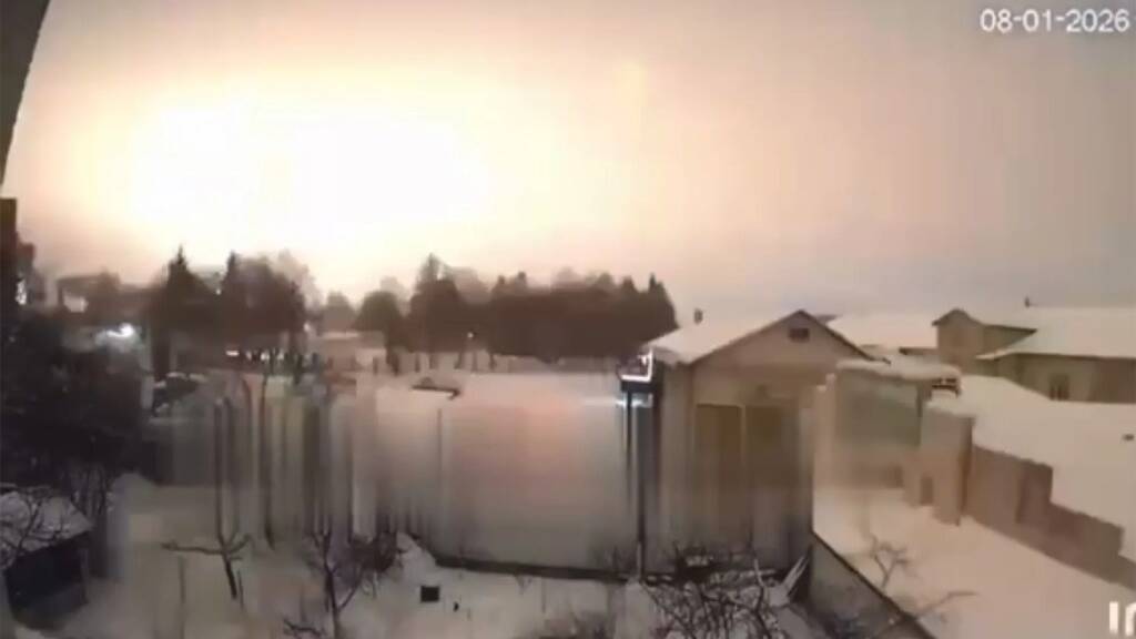 Ukraine blasts Putin&rsquo;s nuclear-capable missile strike as a &lsquo;war crime&rsquo; as Zelensky demands &lsquo;clear reaction&rsquo; from Trump