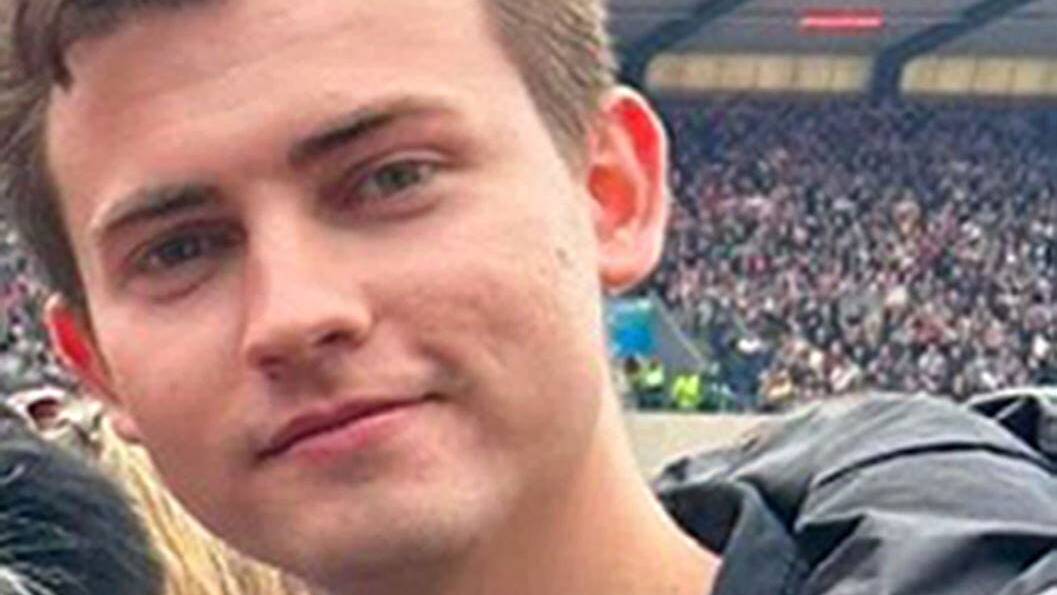 Mother of grade error student says inquiry into his death must take place