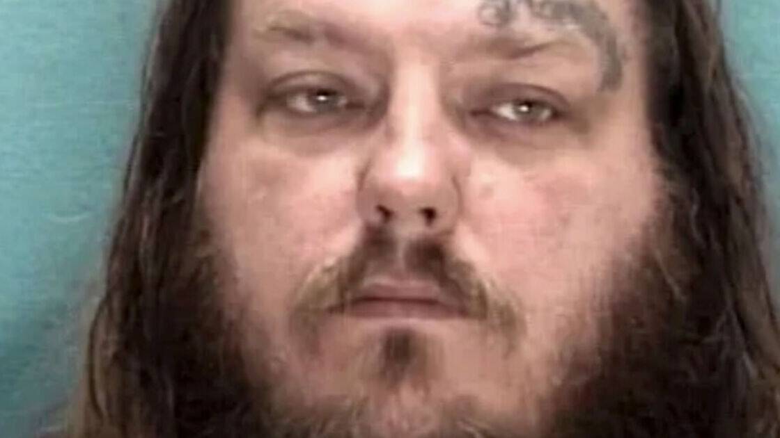 Horror as 9 children found inside &lsquo;cages&rsquo; in house from hell - parents arrested
