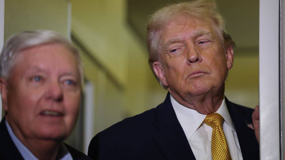 Lindsey Graham collapsed and died after phone call with former nemesis Donald Trump