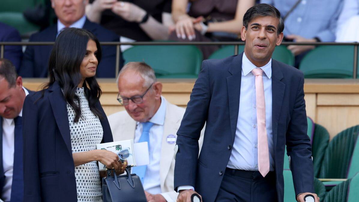 Rishi Sunak appears in royal box at Wimbledon on crutches