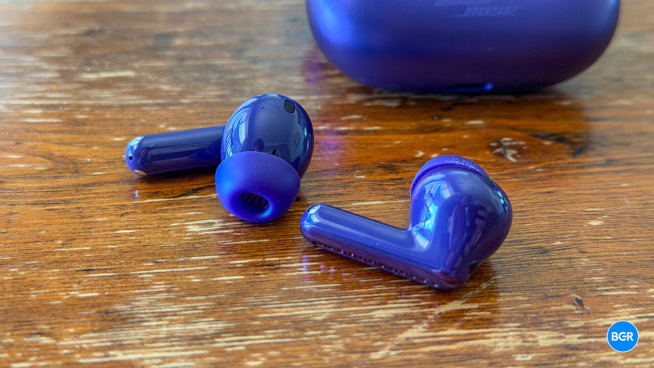 Moto Buds 2 Plus Review: Solid, Well-Priced Buds