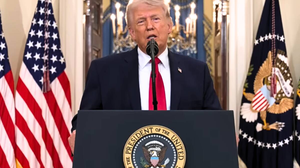 Is Trump in Hospital? White House Rejects Rumours of Hospitalisation and Says He Is 'Working Nonstop'