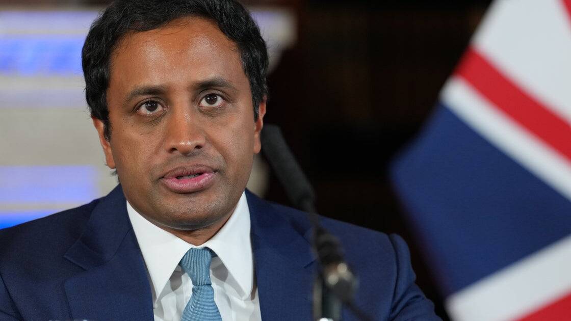 Zia Yusuf Takes Aim At 'Deadbeat Tory Ministers' In Swipe At Reform Colleagues