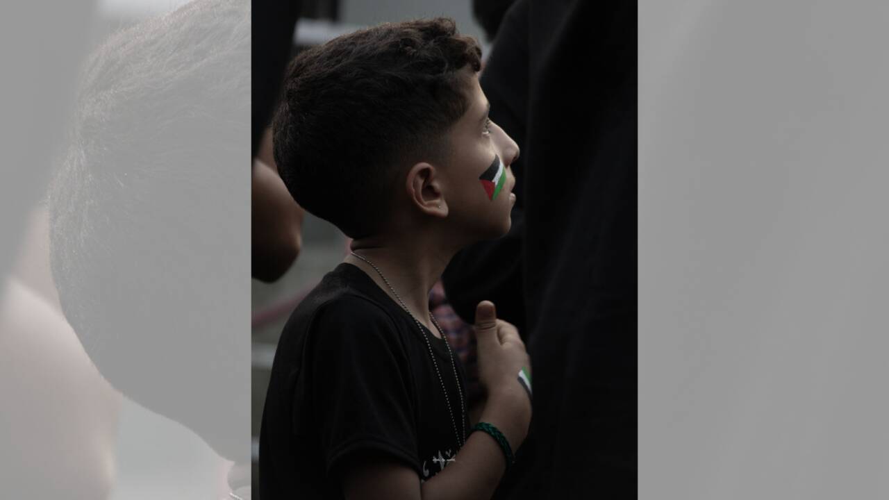 Harrowing Gaza Video Allegedly Shows Palestinian Boy Shot While Searching Ruins for Flour