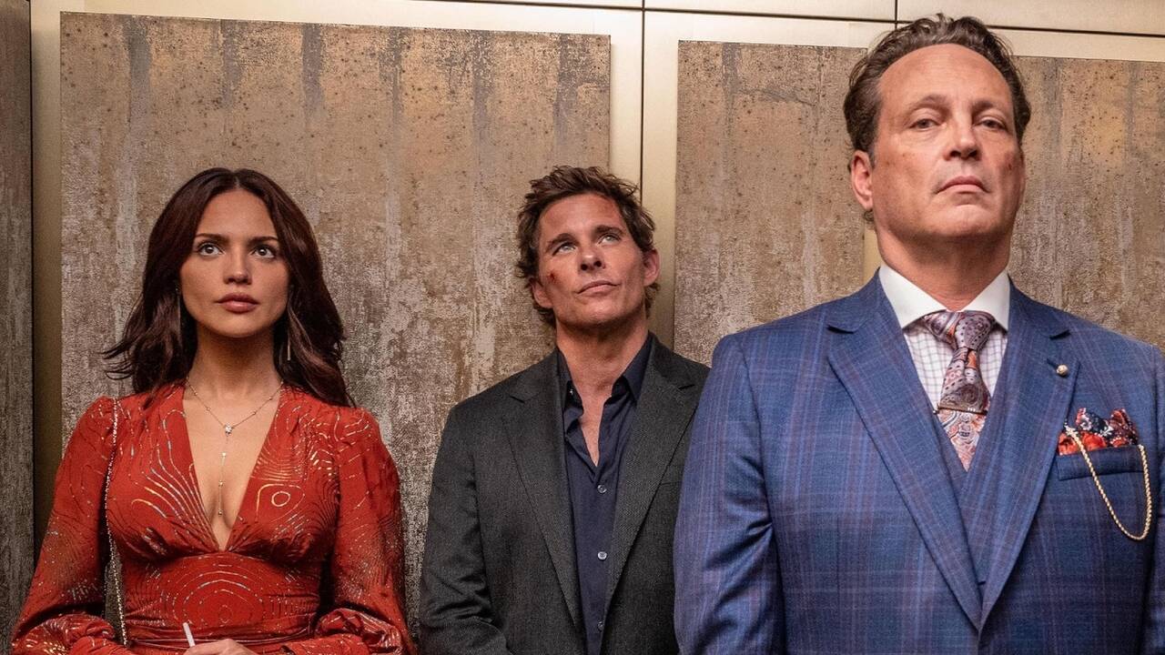 Vince Vaughn And James Marsden's Sci-Fi Time Travel Hulu Movie Isn't Talked About Enough