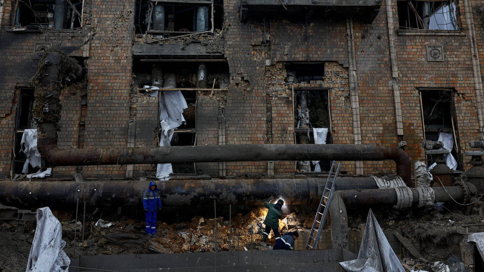 Russia-Ukraine Peace Talks Stretch Into a Second Day