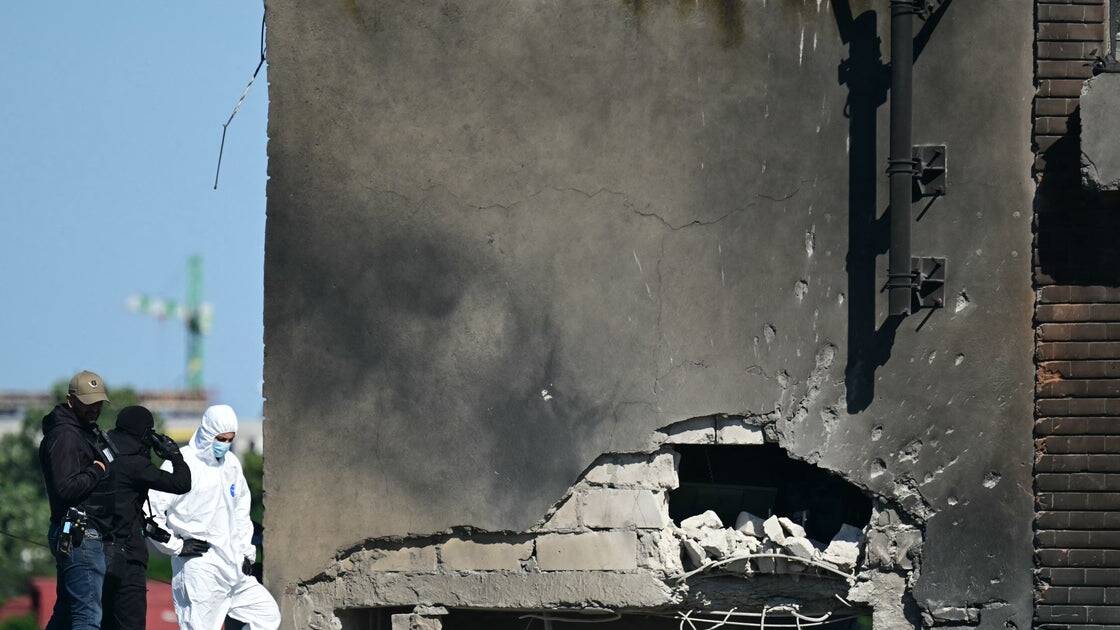 Ex-UK Security Chief Warns Putin Does Not 'Care' After Russian Drone Hits Romania