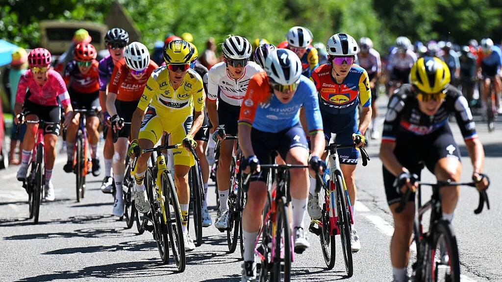 How to Watch the 2026 Tour de France Femmes Without Cable (Even for Free)