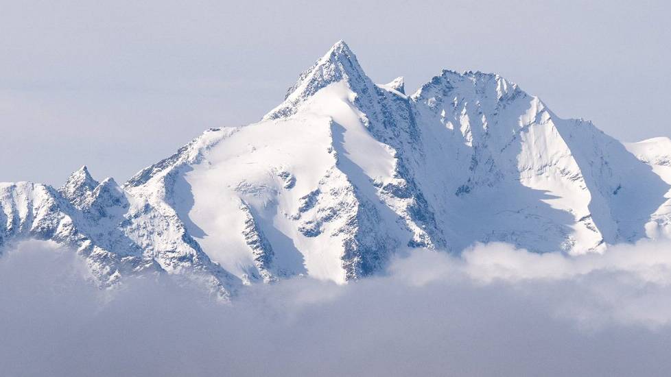 A Woman Froze to Death on an Alpine Trek. Is Her Boyfriend to Blame?