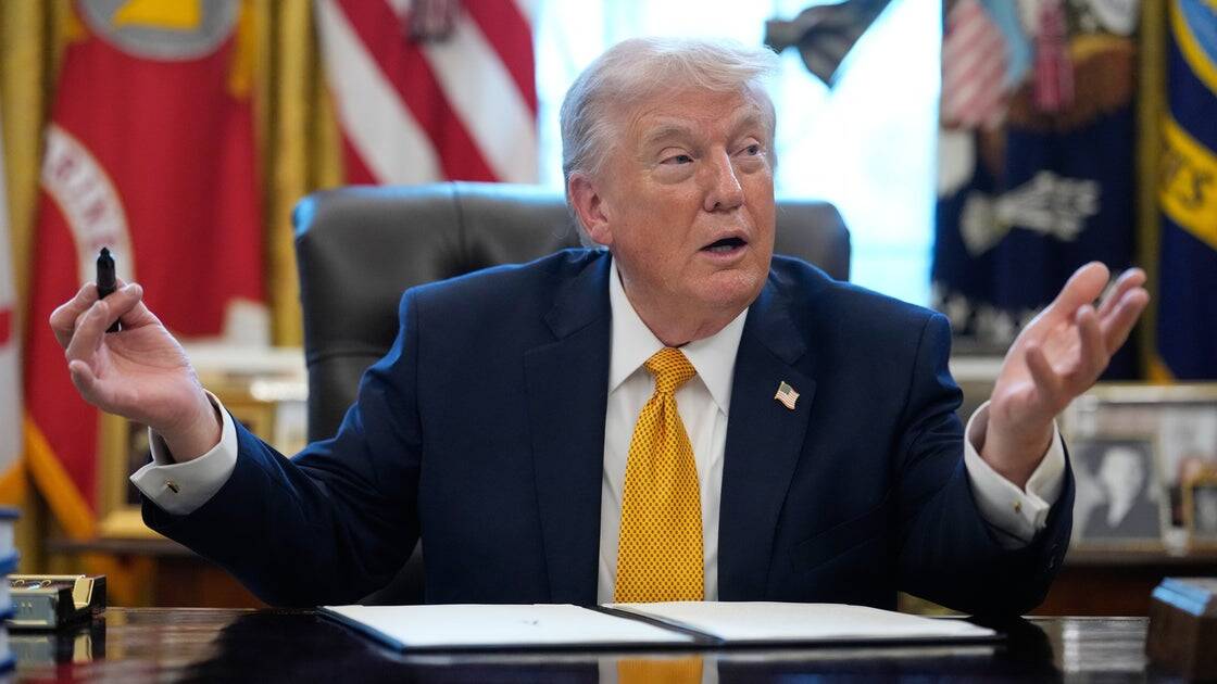 Trump Claims He Spoke To Ex-US President About Iran. All 4 Of His Living Predecessors Deny It.