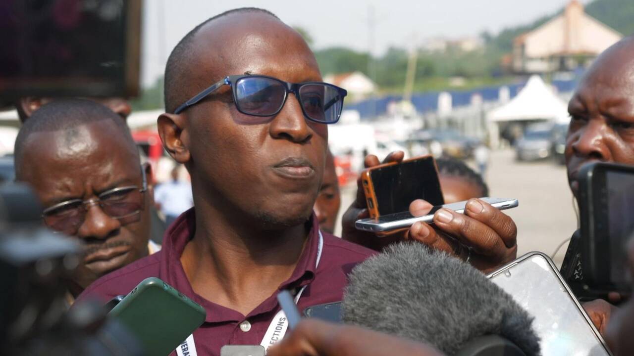 Ugandan election a 'fraudulent affair', Bobi Wine's lawyer says - as protesters face violent crackdown